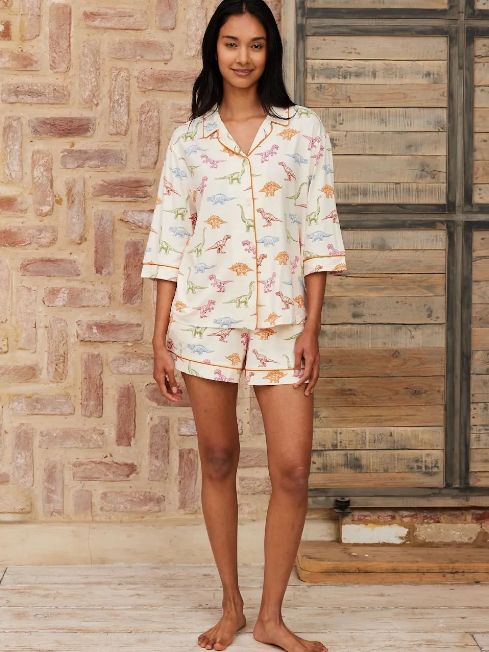 Chelsea Peers Pyjama long imprimé dinosaure