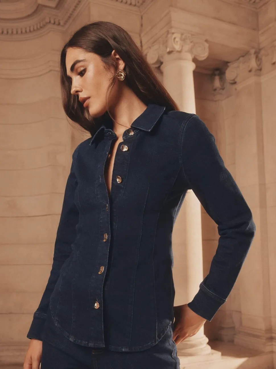 Chemise Lipsy Denim à col et taille cintrée