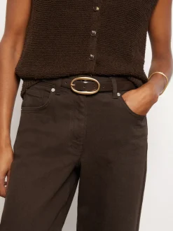 chocolat - Ceinture à boucle ovale en cuir verni Reiss Drew