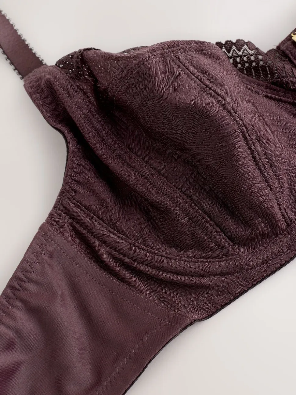 chocolat - Soutien-gorge DD-H à armatures avec bonnets classiques