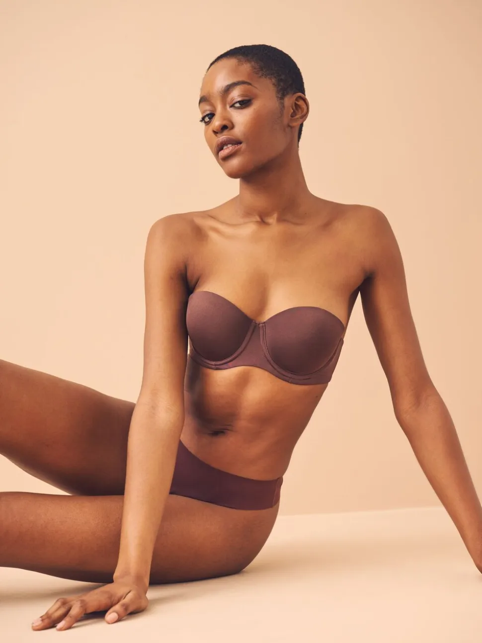 Chocolat Nude - Soutien-gorge push-up multiway sans bretelles A-E
