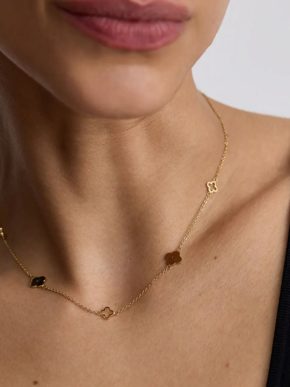 Collier D.louise imperméable à trèfles multicolores