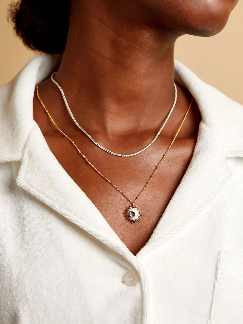 Collier Estella Bartlett avec soleil