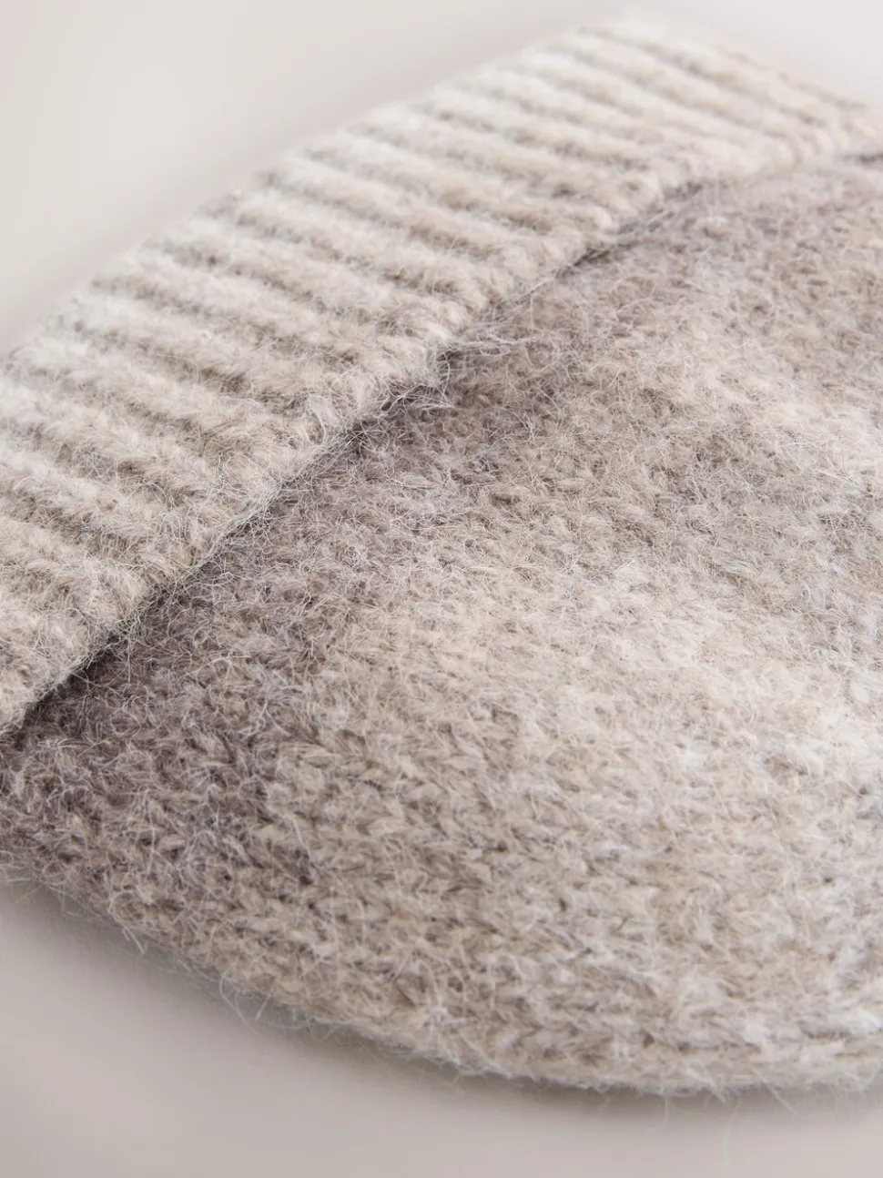 Colorant neutre pour espacement - Bonnet en maille