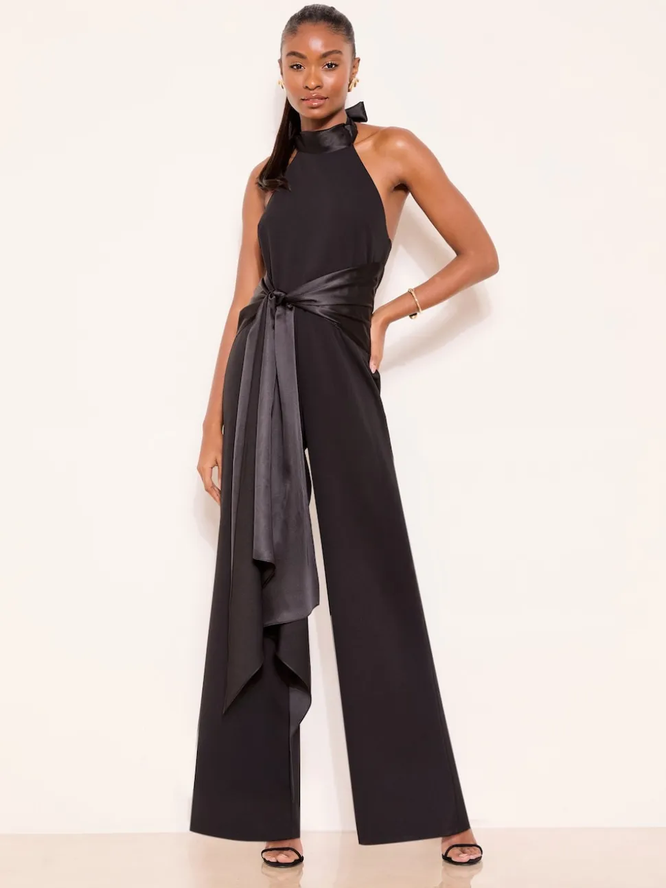 Combinaison Lipsy drapée en satin à col licou