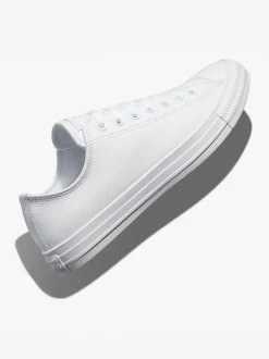 Converse Chuck Taylor All Stars Leather Ox Trainers