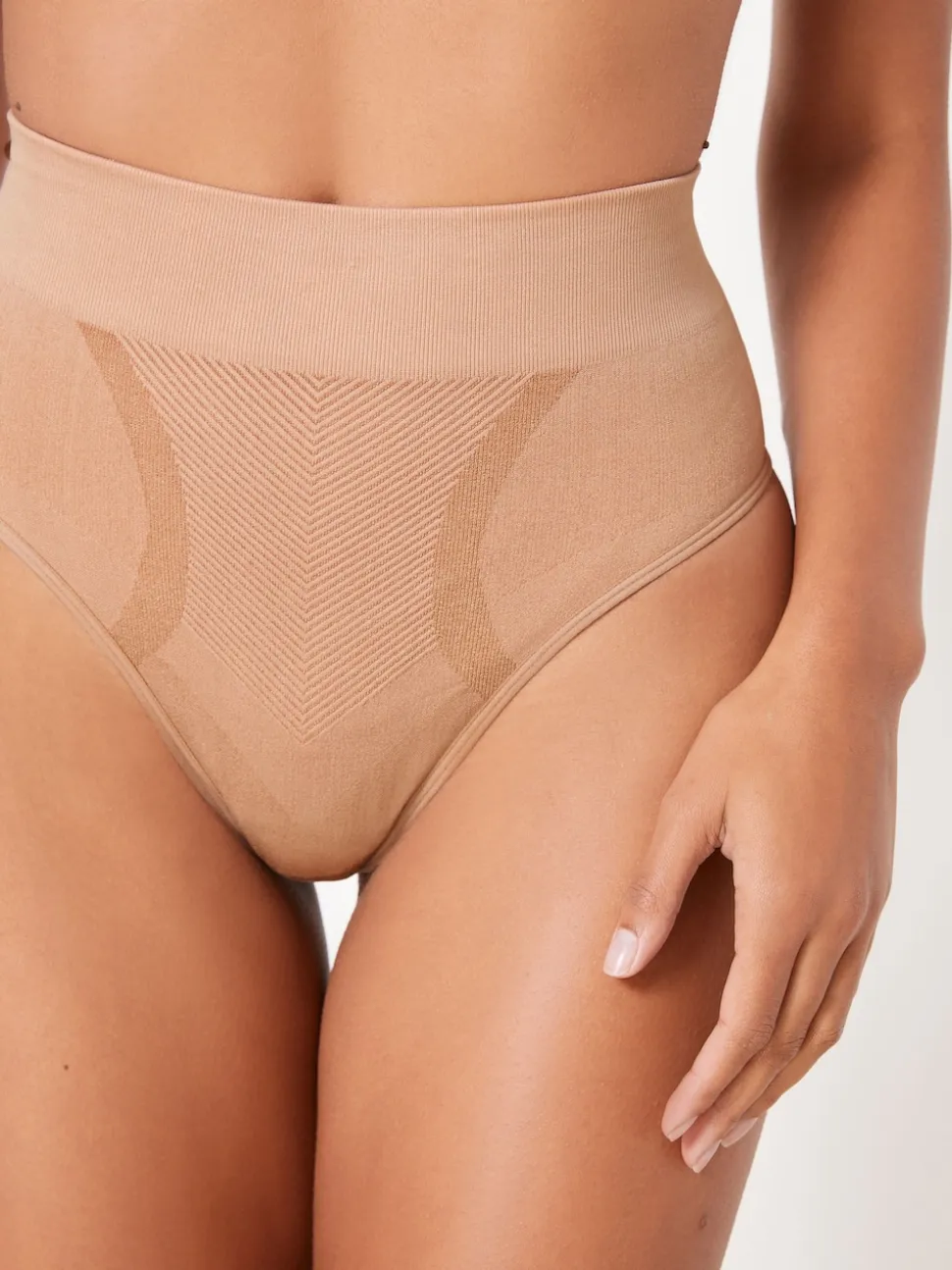 Couleur praline - Slips gainants fermes sans coutures pour le contrôle du ventre