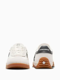 Crème - Converse Course Star Low Trainers