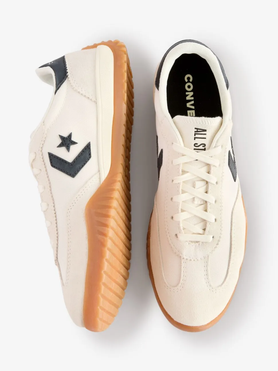 Crème - Converse Course Star Low Trainers