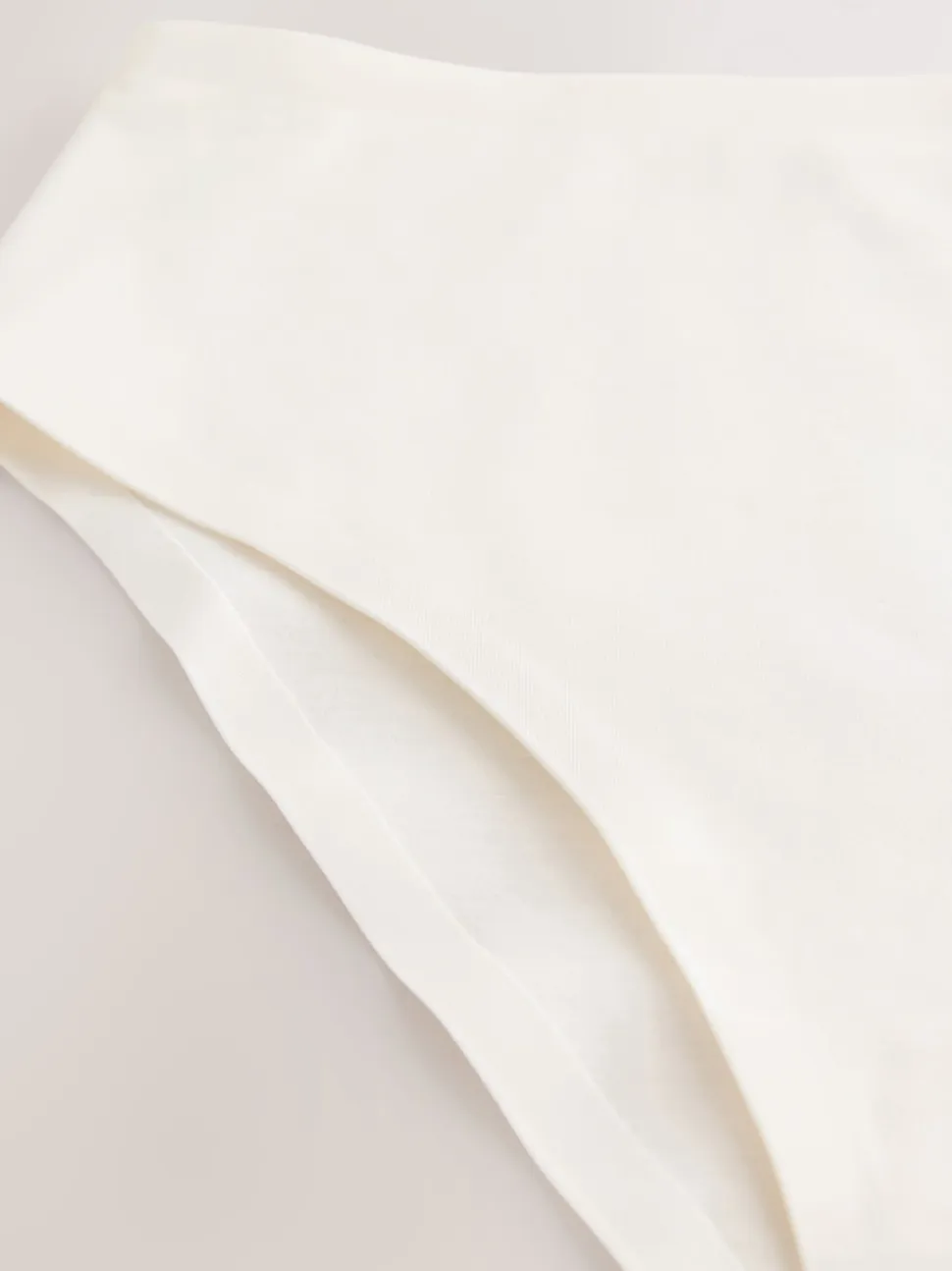 Crème - Culotte de coton mélangé de qualité supérieure avec contrôle de l'abdomen