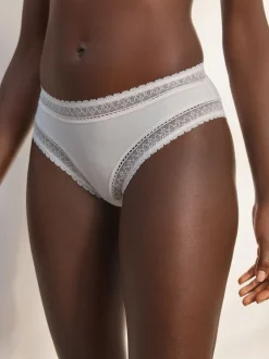 Crème - Culotte Ultimate Comfort Premium en dentelle et micro modal