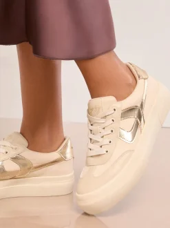 Crème - Lipsy Baskets de sport à lacets en toile épaisse