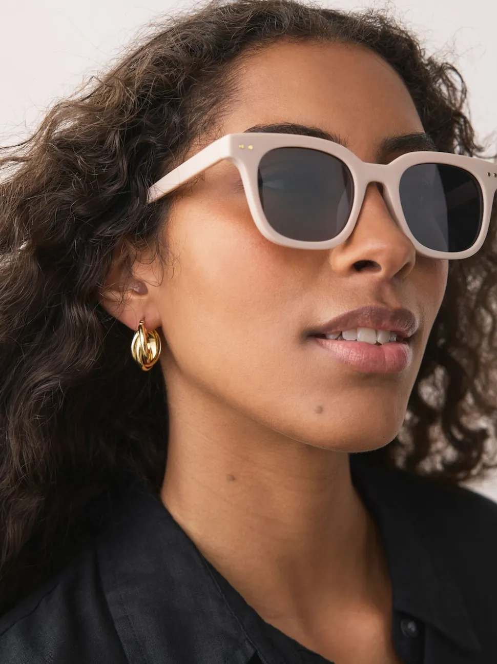 Crème - Lunettes de soleil carrées