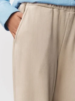 Crème - Pantalons en velours côtelé doux à jambe large