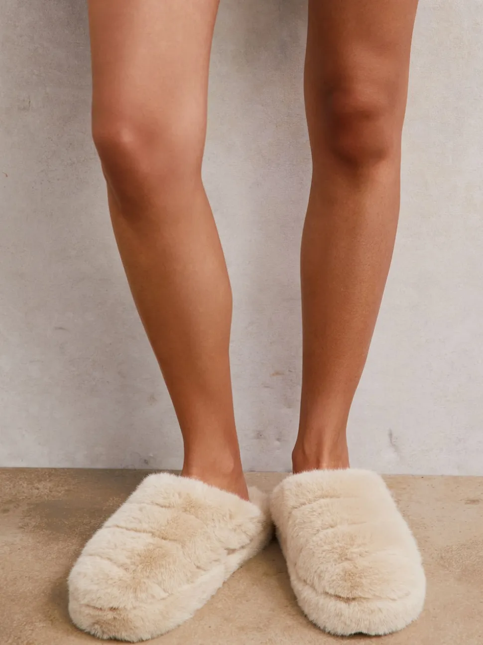 Crème - Reiss Andrea - Chaussons en fausse fourrure