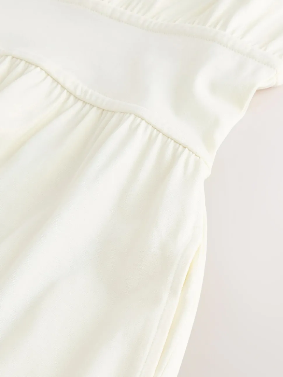 Crème - Robe mi-longue