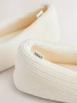 écru - Chaussons ballerines en velours