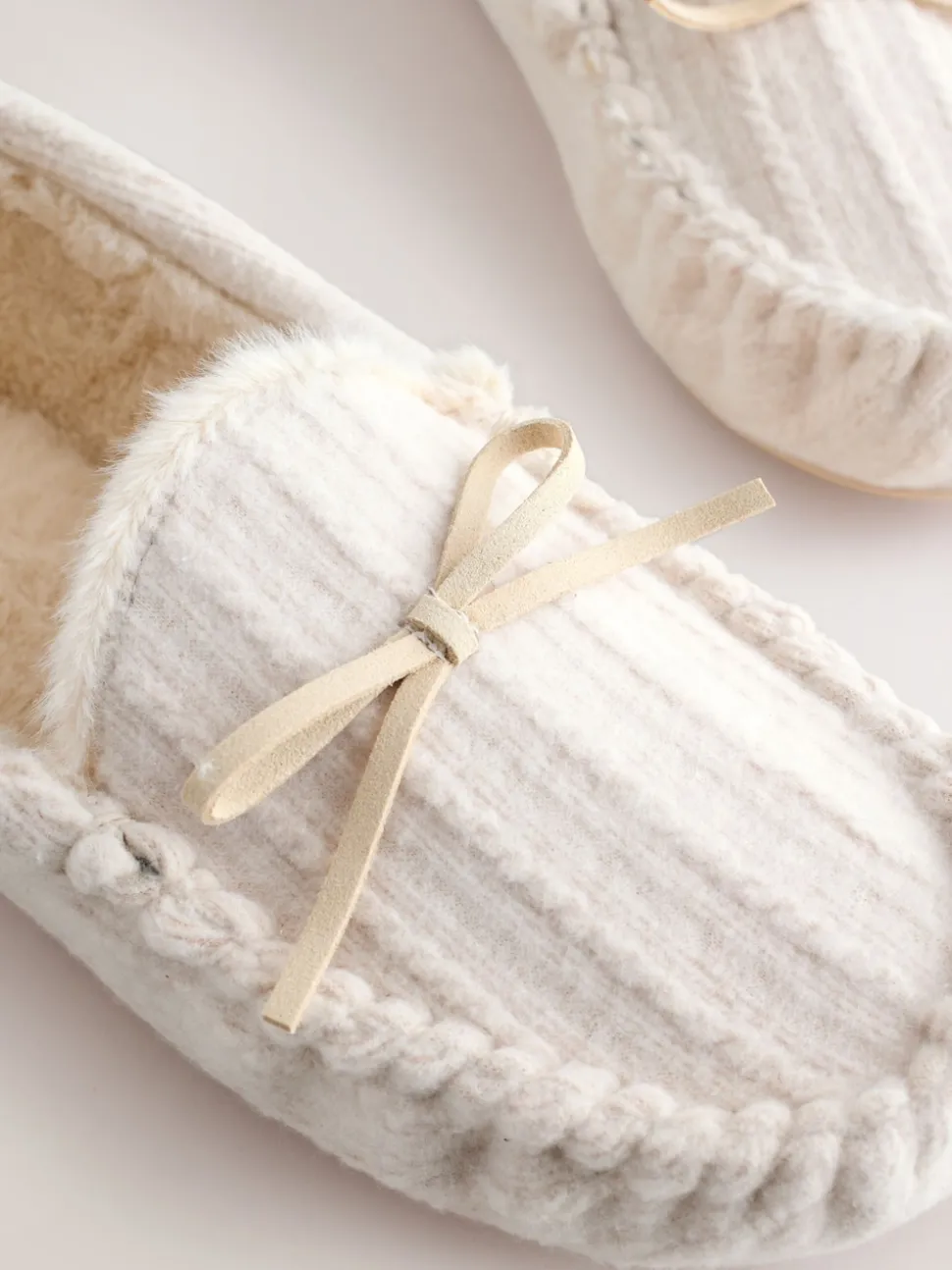 écru - Chaussons mocassins en maille Torsade