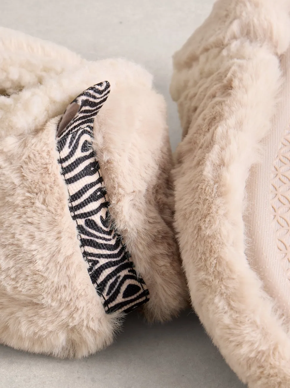 Écru - Chaussons White Stuff Reya fermés