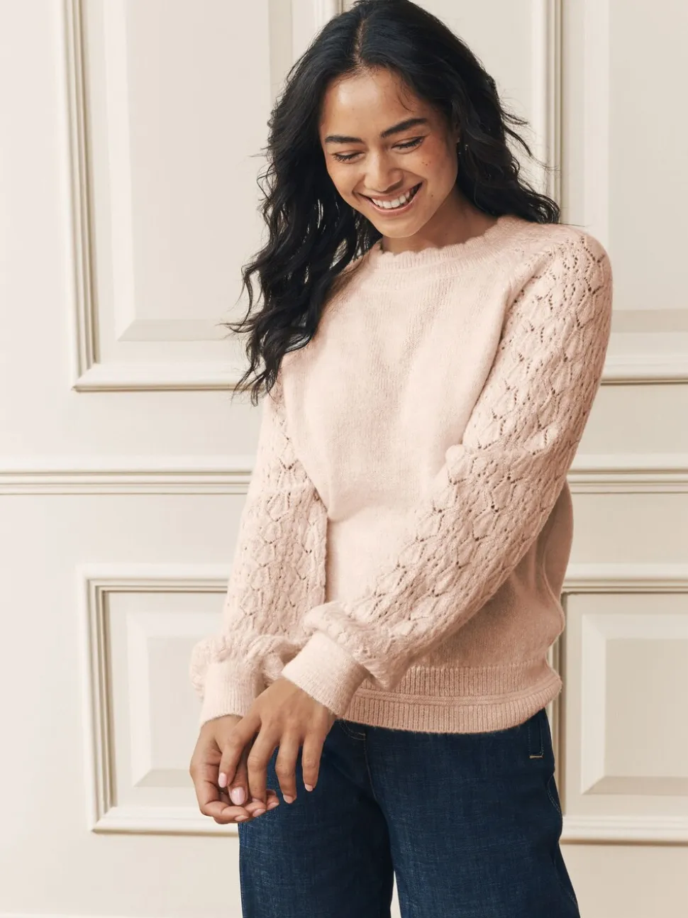 Écru - Laura Ashley Pull col rond en maille pointelle à bord festonné