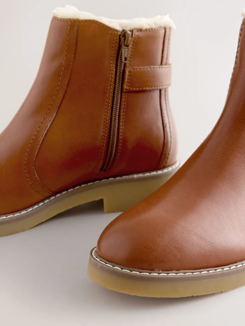 Cuir marron fauve - Bottes Forever Comfort® doublées de fausse fourrure avec boucle