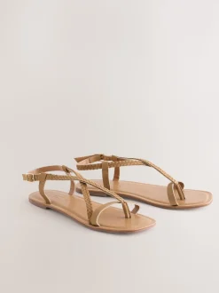 Cuir marron fauve - String tressé à entredoigt