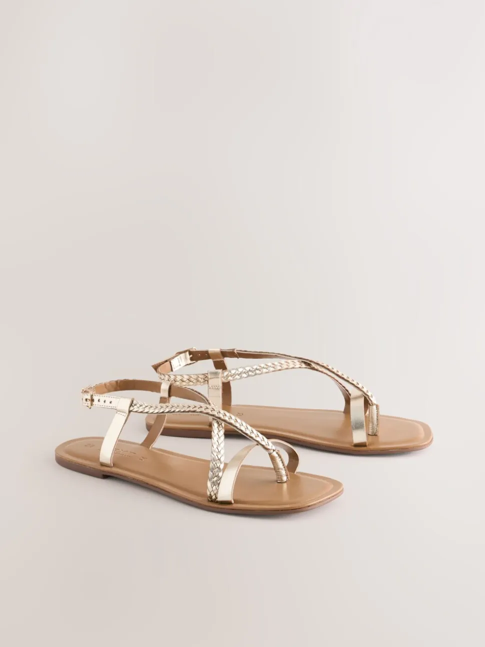Cuir or rose - String tressé à entredoigt