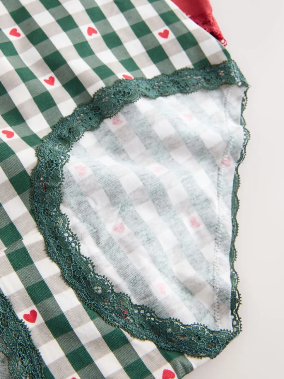 Cœur rouge/vert à carreaux - Lot de 4 culottes en coton et dentelle