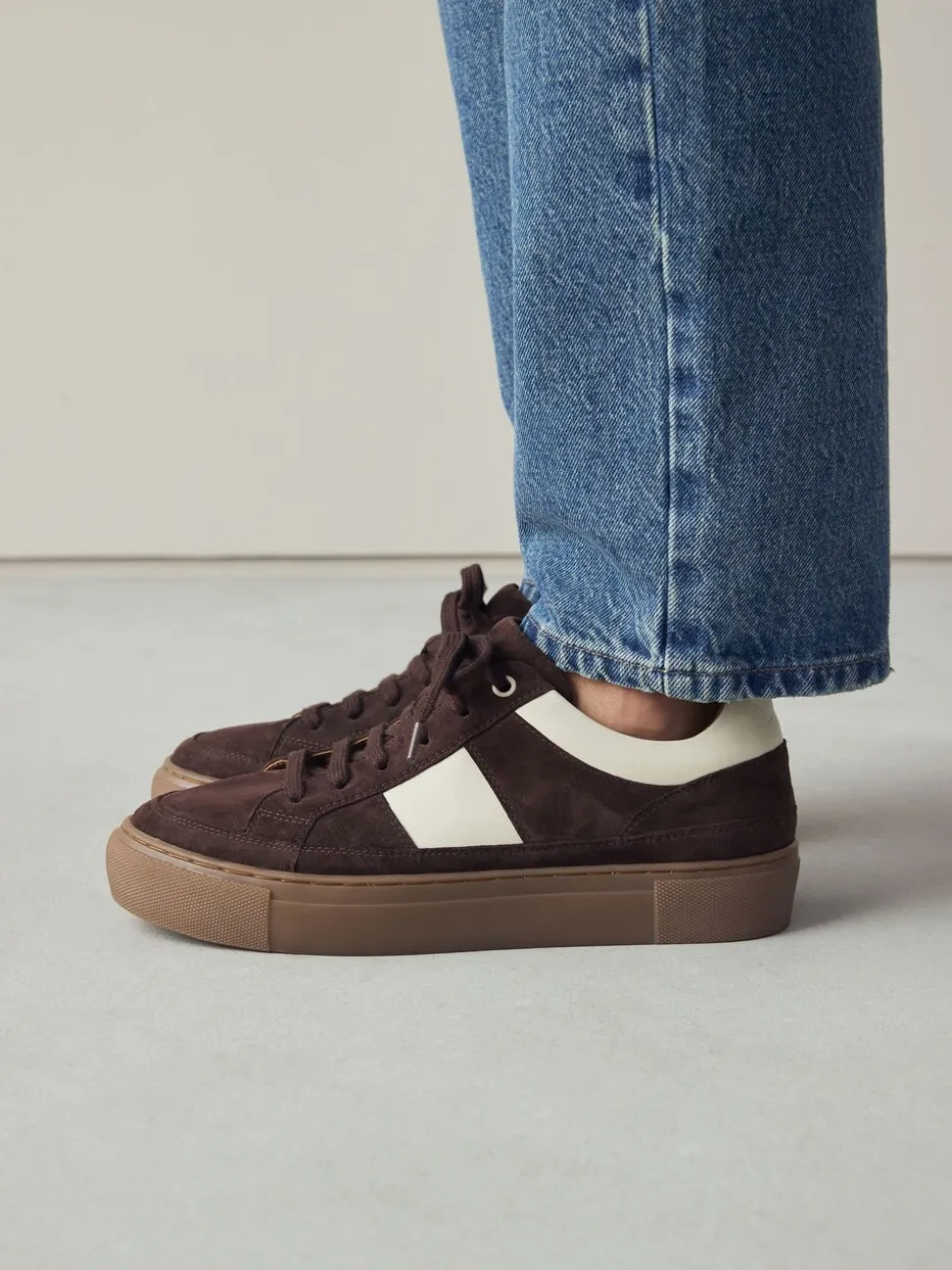Daim marron chocolat - Baskets à lacets Forever Comfort® en cuir à bandes latérales épaisses