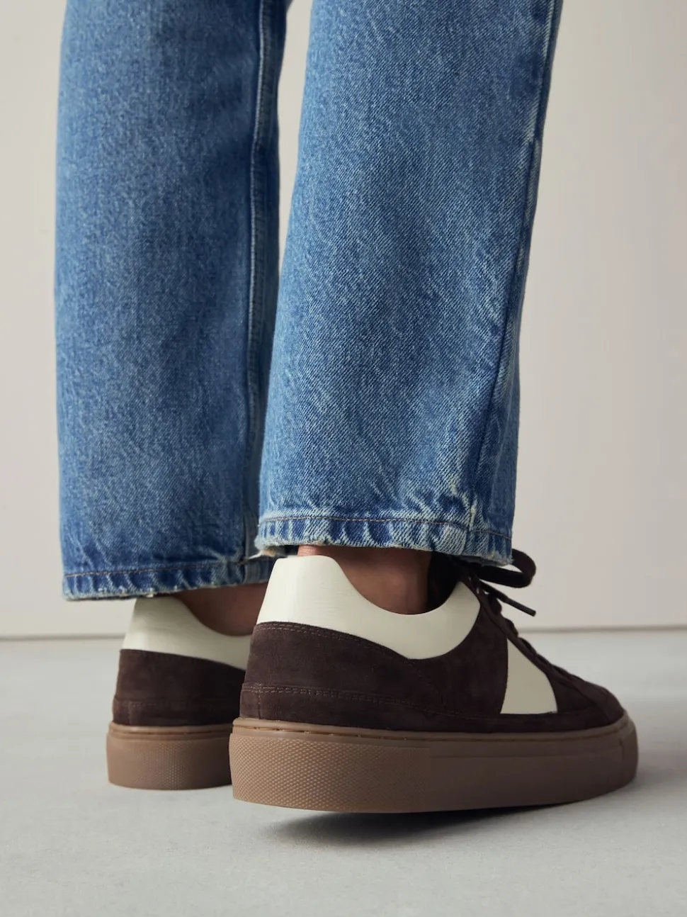 Daim marron chocolat - Baskets à lacets Forever Comfort® en cuir à bandes latérales épaisses