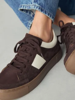 Daim marron chocolat - Baskets à lacets Forever Comfort® en cuir à bandes latérales épaisses