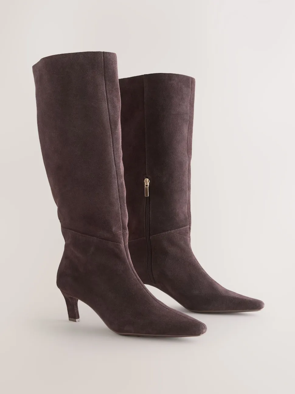Daim marron chocolat - Bottes à talons Forever Comfort® à bout pointu