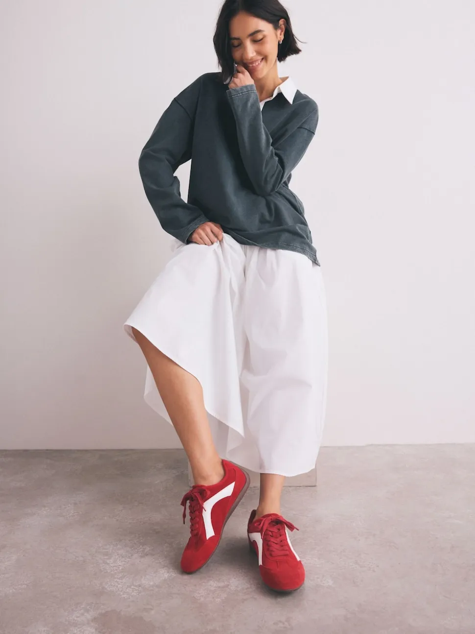 Daim rouge - Baskets à lacets Forever Comfort® en cuir à semelle slim