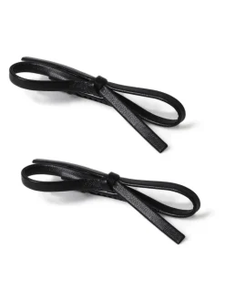 Diapositives Aela noires en similicuir avec nœud et cheveux
