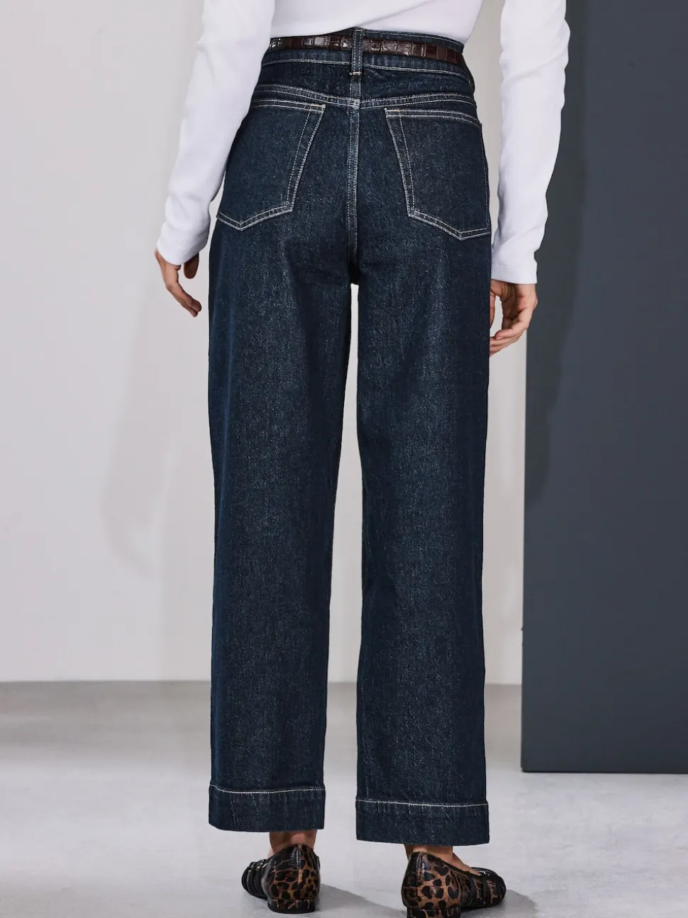 Délavage bleu - Jean denim à jambe large
