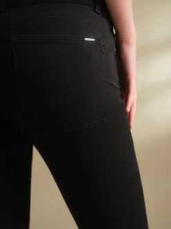 Délavage noir - Jean skinny coupe slim à effet rehausseur