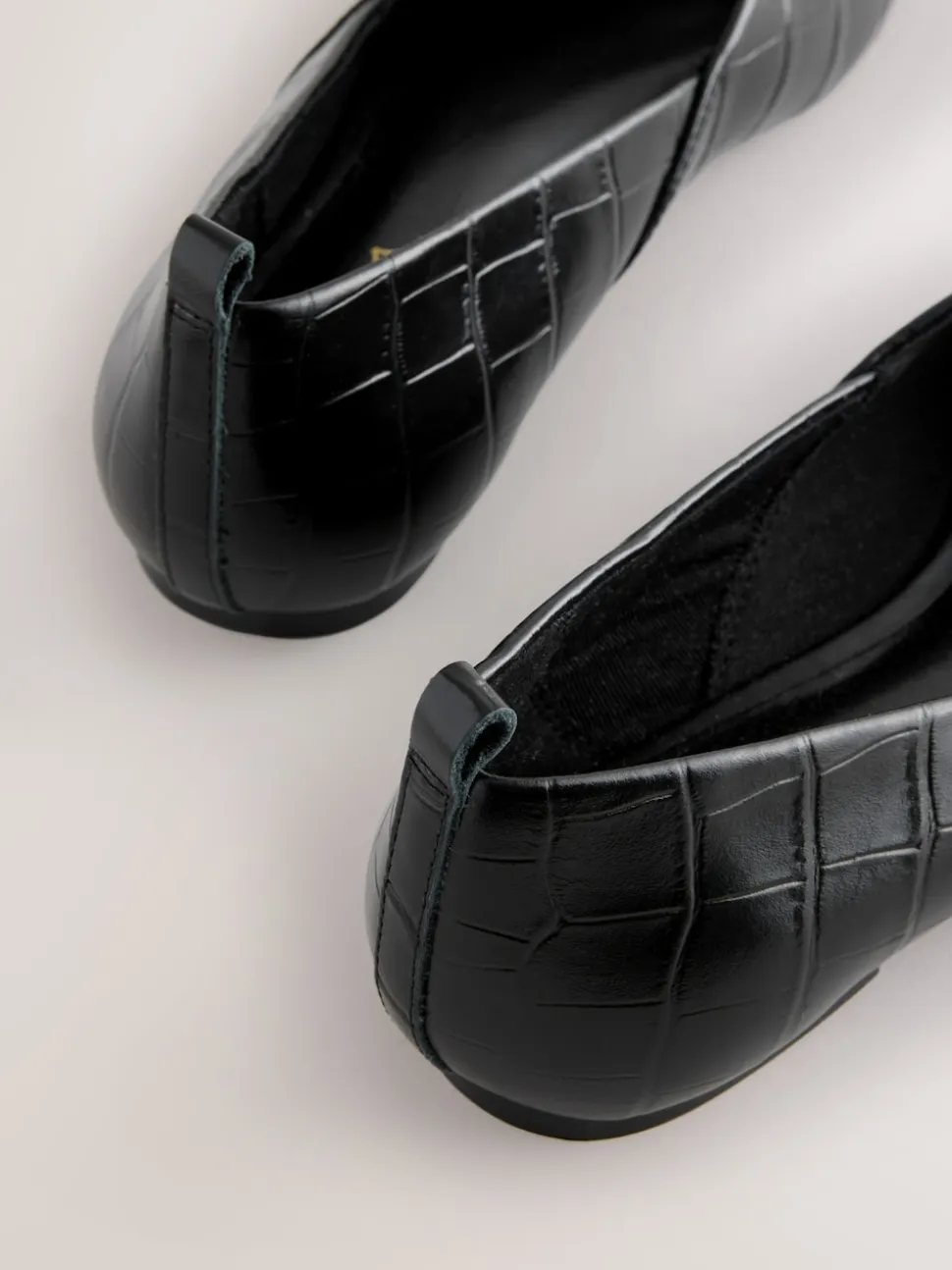 Effet Croc noir - Ballerines en cuir haut de gamme à bout pointu