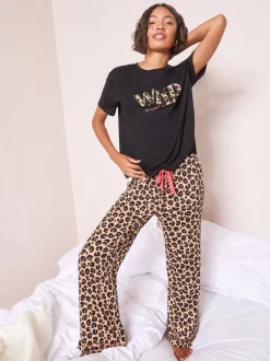 Ensemble Friends Like These Wild Night In Pyjamas