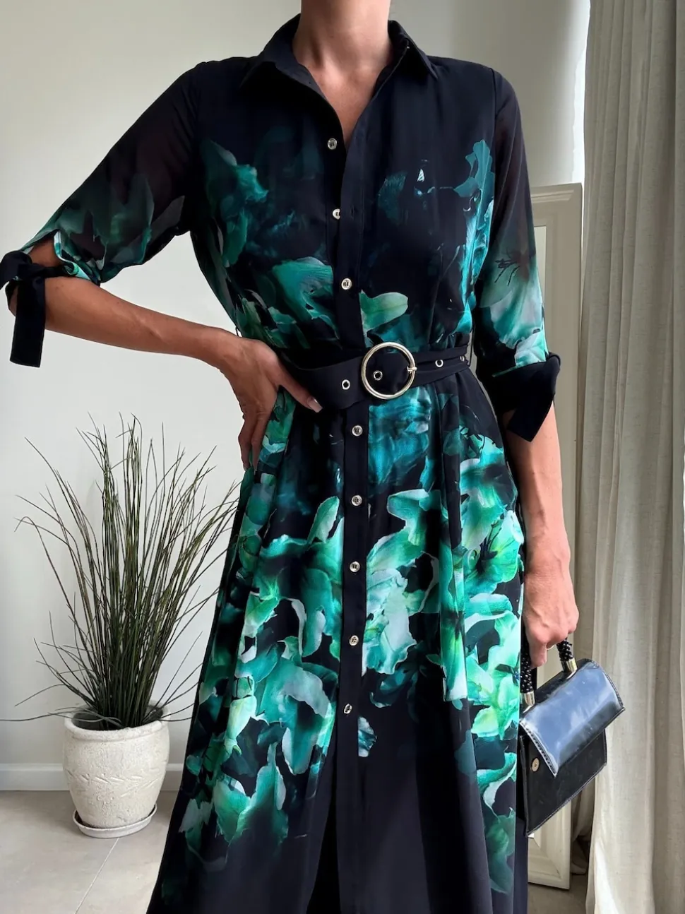 Fleuri placement Vert - Robe chemise Style Cheat Daphne à ceinture