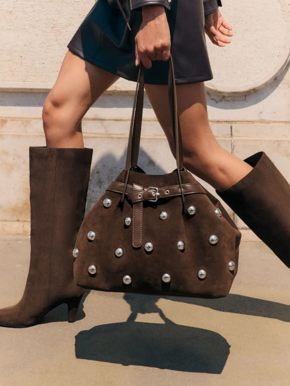Friends Like These sac cabas clouté en Faux daim