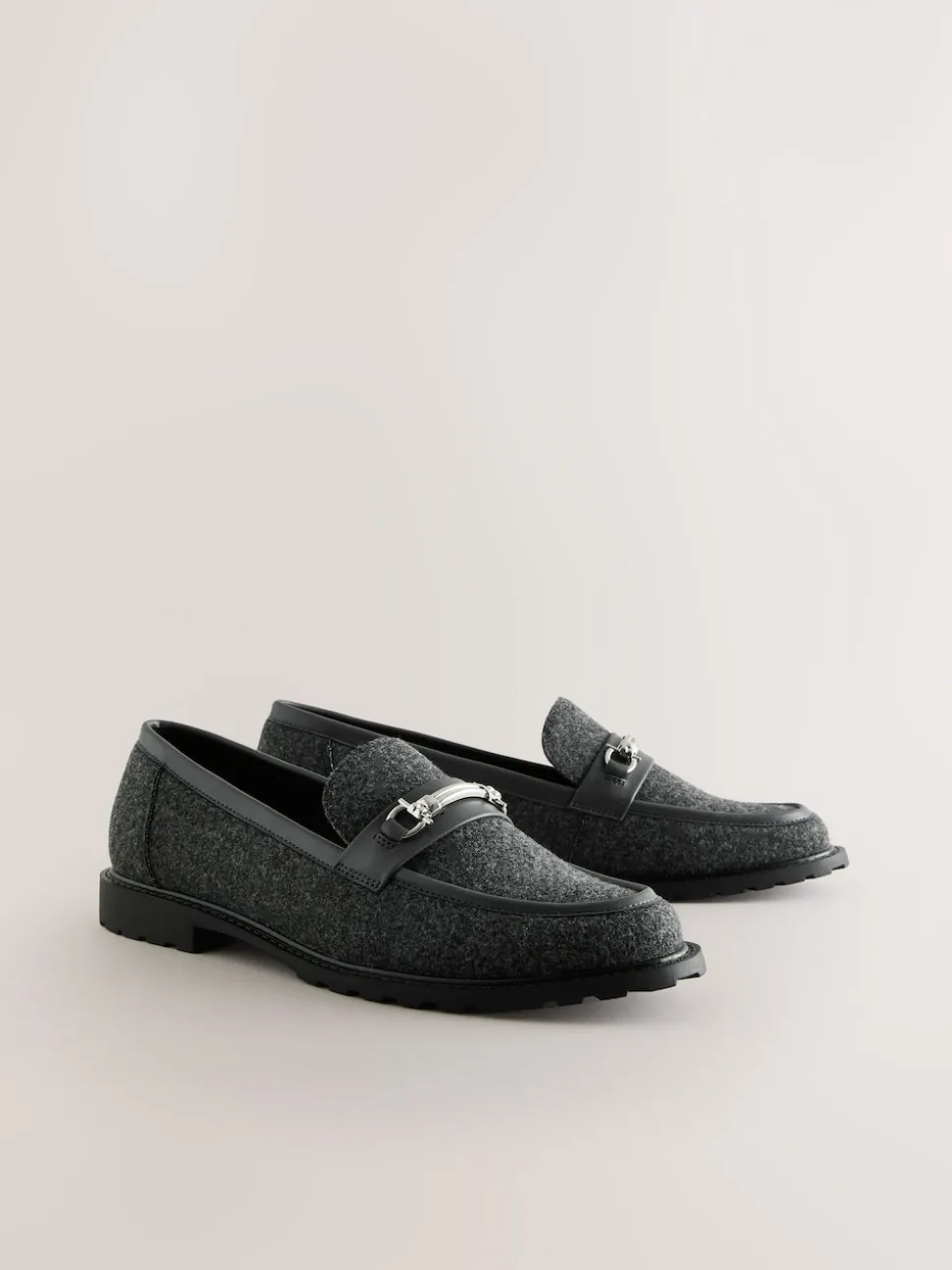 Gris - Mocassins à bout rond avec quincaillerie Forever Comfort®