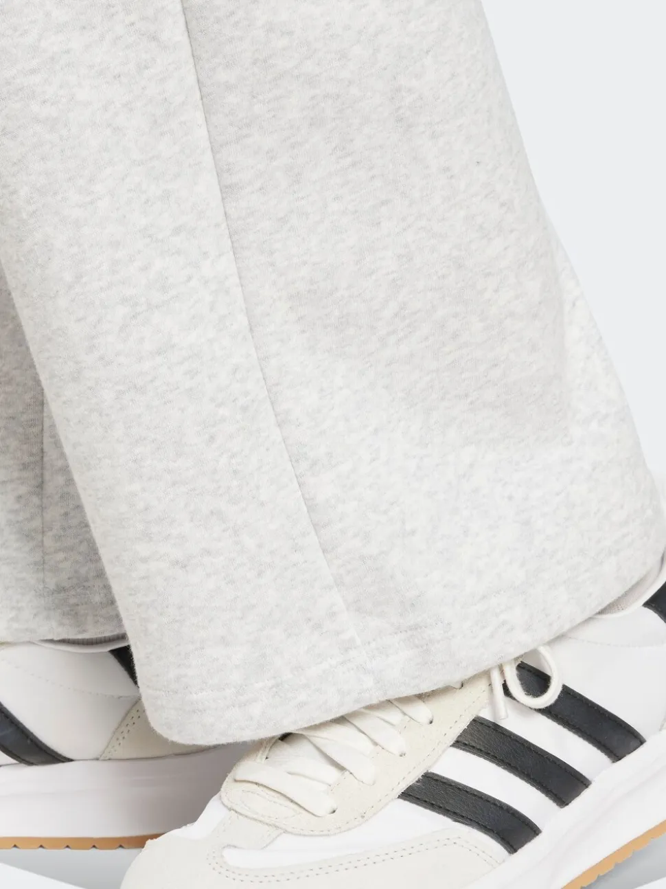 Gris clair - Survêtement adidas Essentials Small Logo Feel Cosy à ourlet ouvert