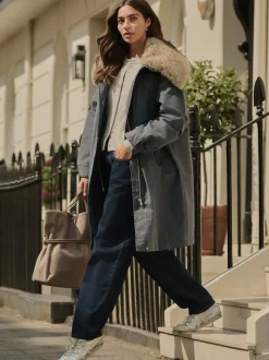 Gris de charbon de bois - Parka haut de gamme avec col en fausse fourrure