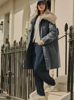 Gris de charbon de bois - Parka haut de gamme avec col en fausse fourrure