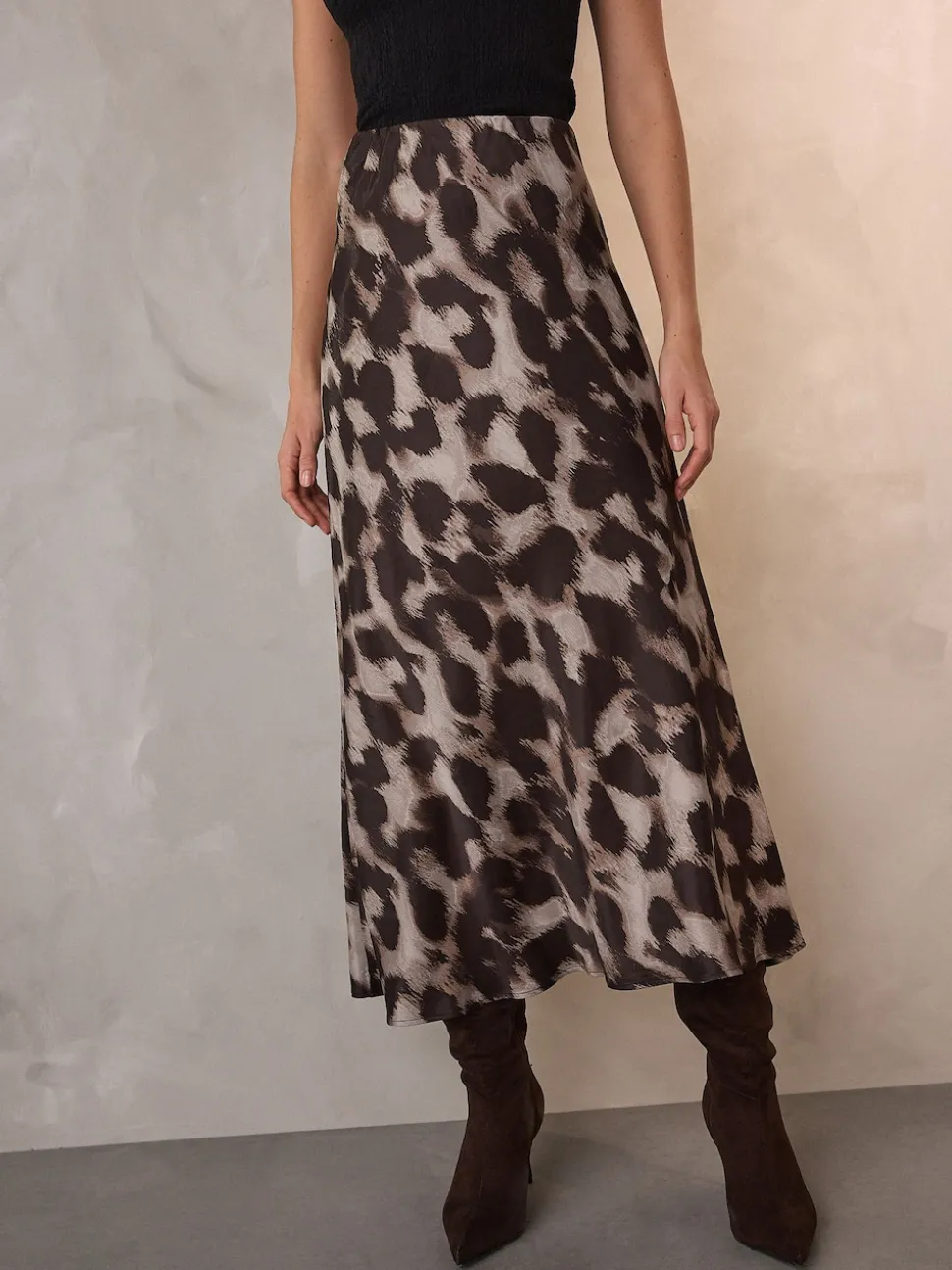 Impression animale brune - Jupe Midi Satin