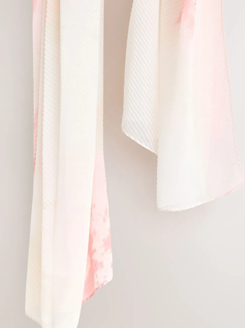 Impression florale rose - Foulard plissé léger