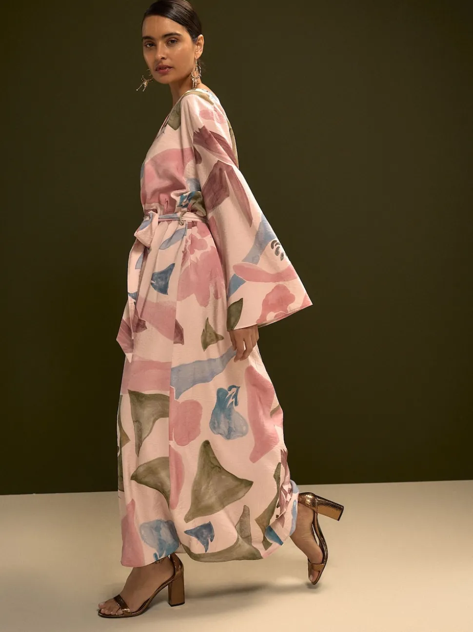 Impression florale rose - Robe longue caftan à col en V 3/4