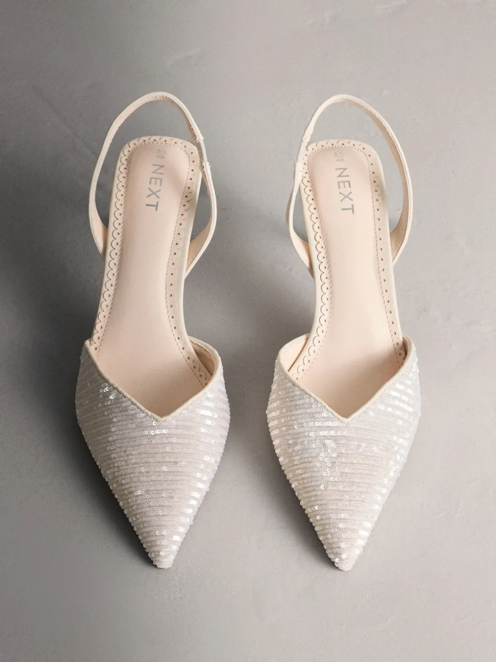 ivoire - Chaussures à talons Forever Comfort® à sequins et bride arrière
