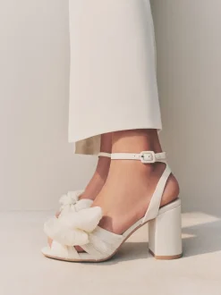 ivoire - Chaussures à talons de mariée Forever Comfort® Wedding Bow Block