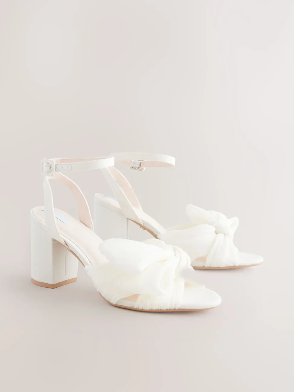 ivoire - Chaussures à talons de mariée Forever Comfort® Wedding Bow Block